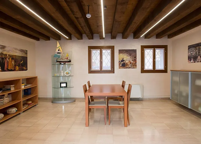 Domus Clugiae